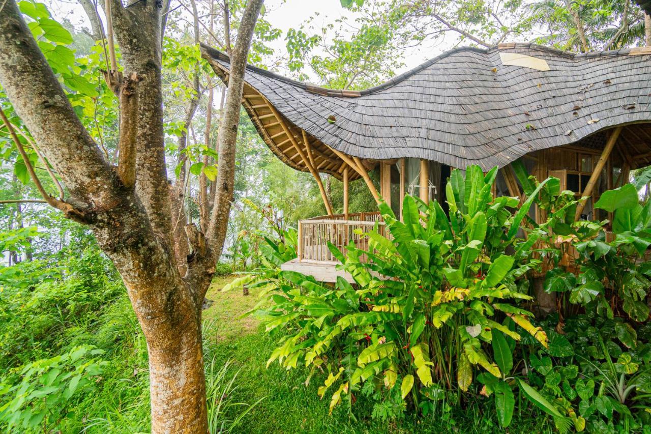 Bird Hills Bamboo House Villa Karangasem Kültér fotó