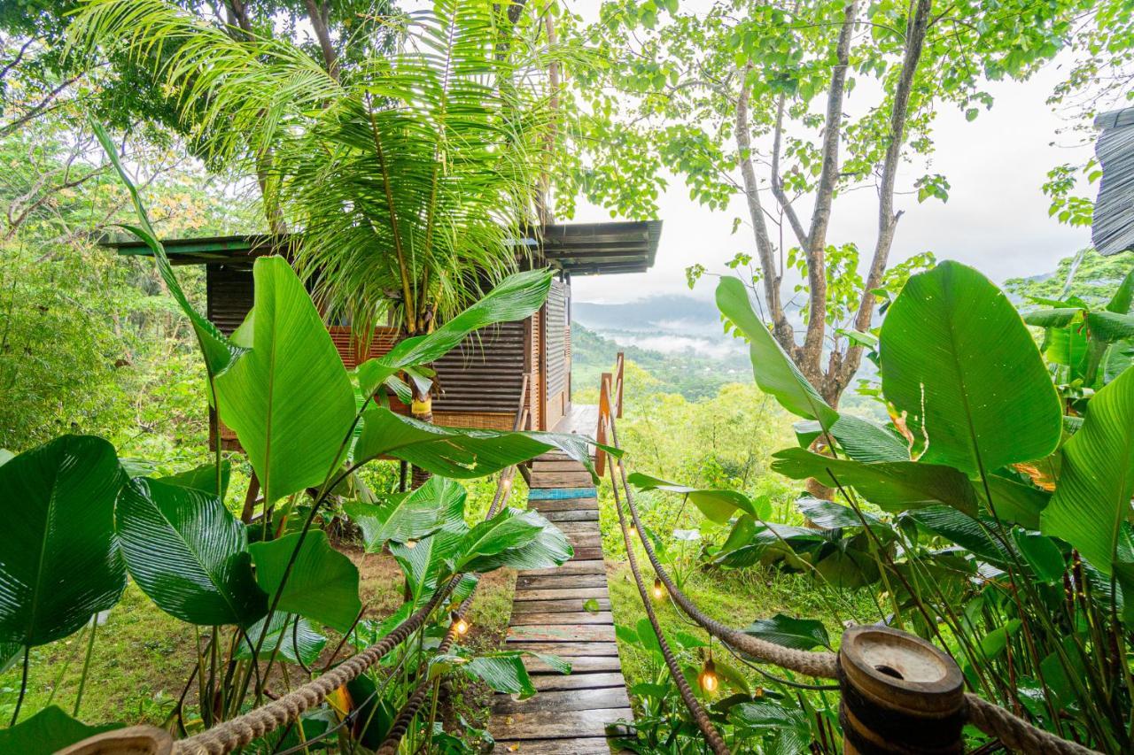 Bird Hills Bamboo House Villa Karangasem Kültér fotó